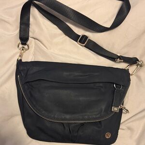 lululemon athletica Black Crossbody Shoulder Bag